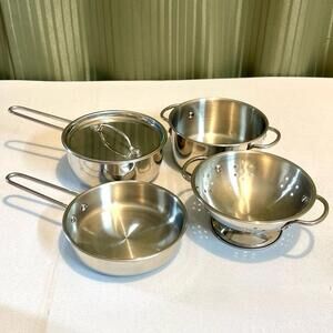 Melissa & Doug Kids Pans and Strainer (4 Piece Set)